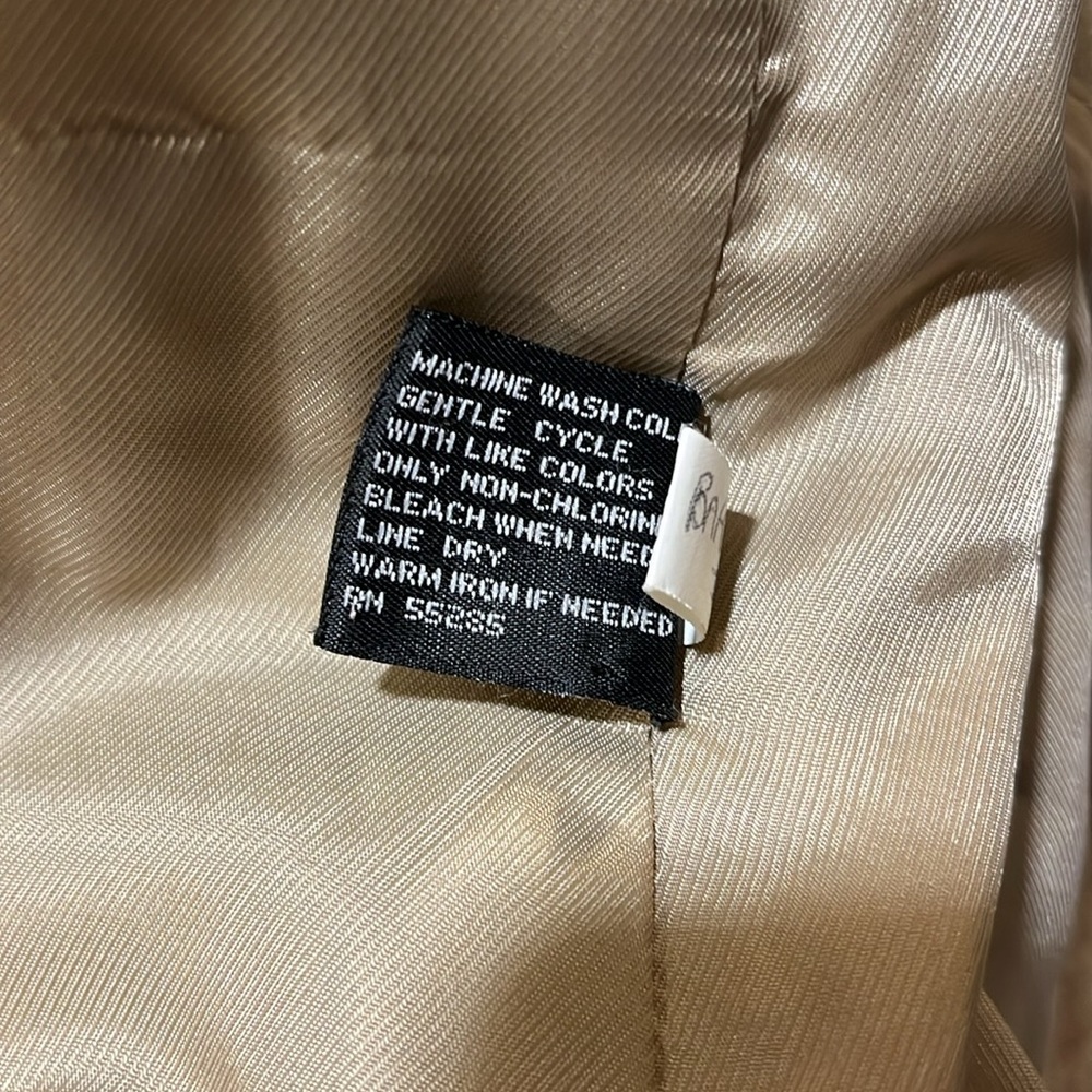 BEAUTIFUL NWOT Express Tailored Trench Coat SZ 4 - Picture 11 of 11